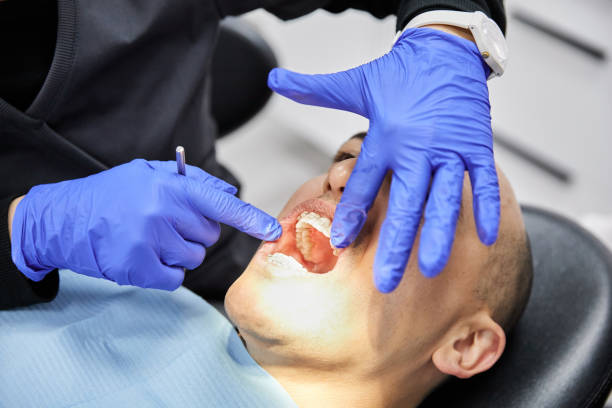 Best Emergency Tooth Extraction  in Riverdale, IL