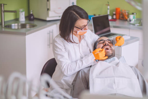 Best Dentist Open Late Near Me  in Riverdale, IL